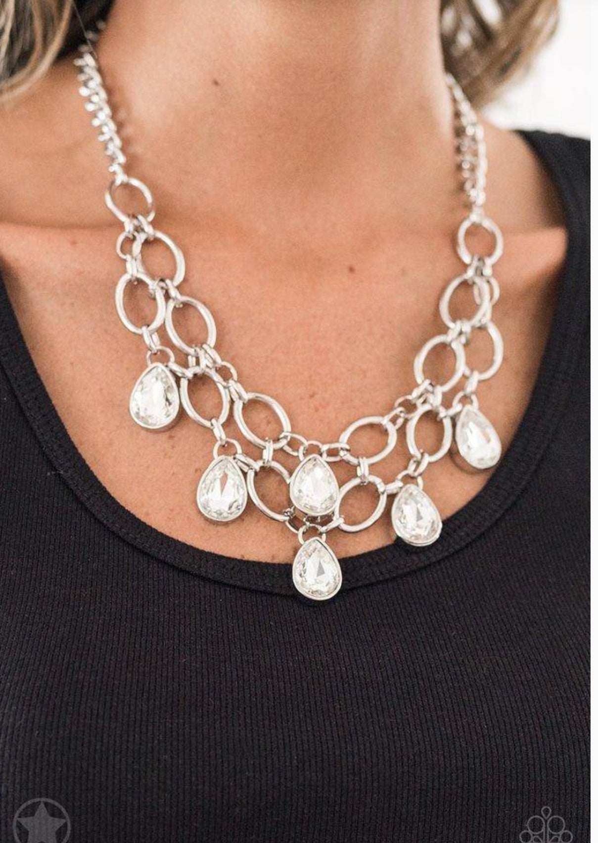 Show-Stopping Shimmer - White ♥ Necklace - Dazzling Diamonds 