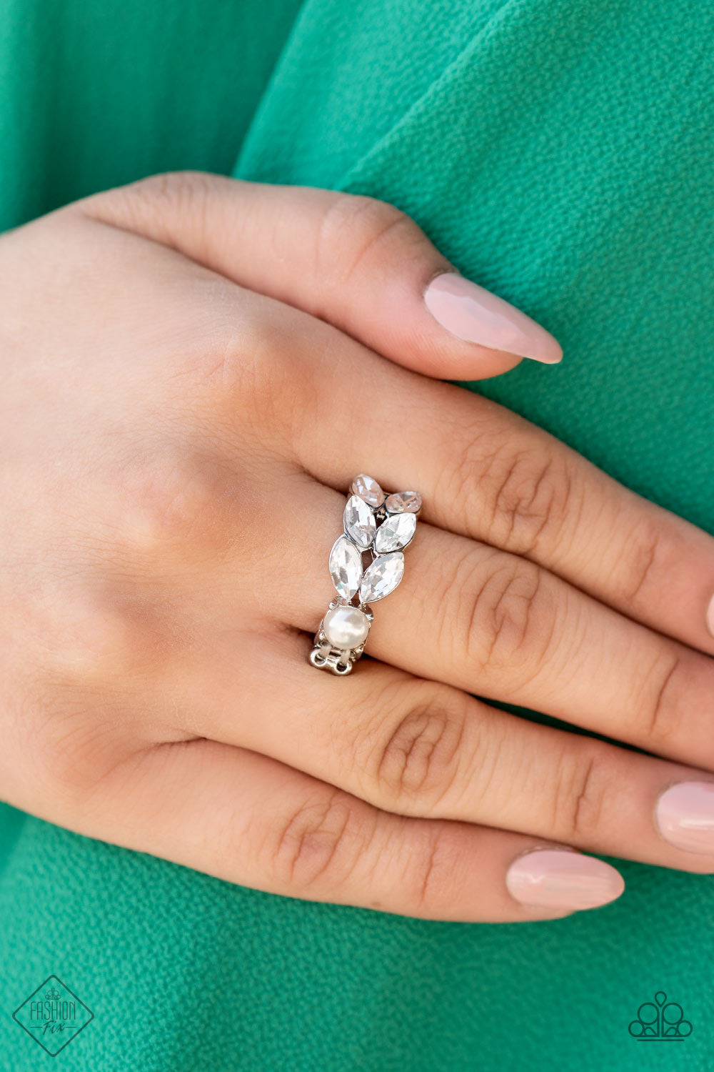 Fiercely 5th Avenue - Complete Trend Blend  July 2021 - Dazzling Diamonds 