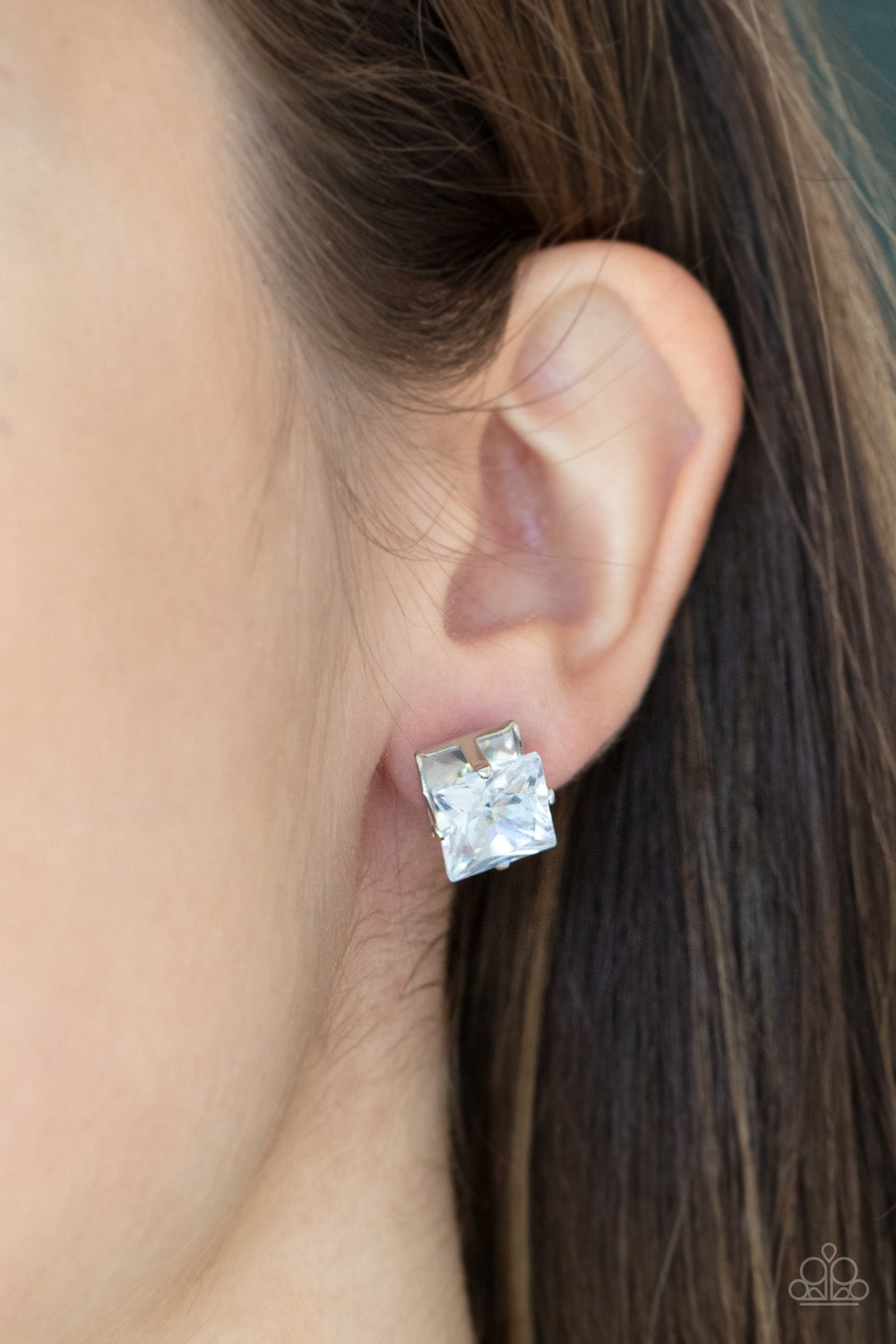 Times Square Timeless - White - Dazzling Diamonds 