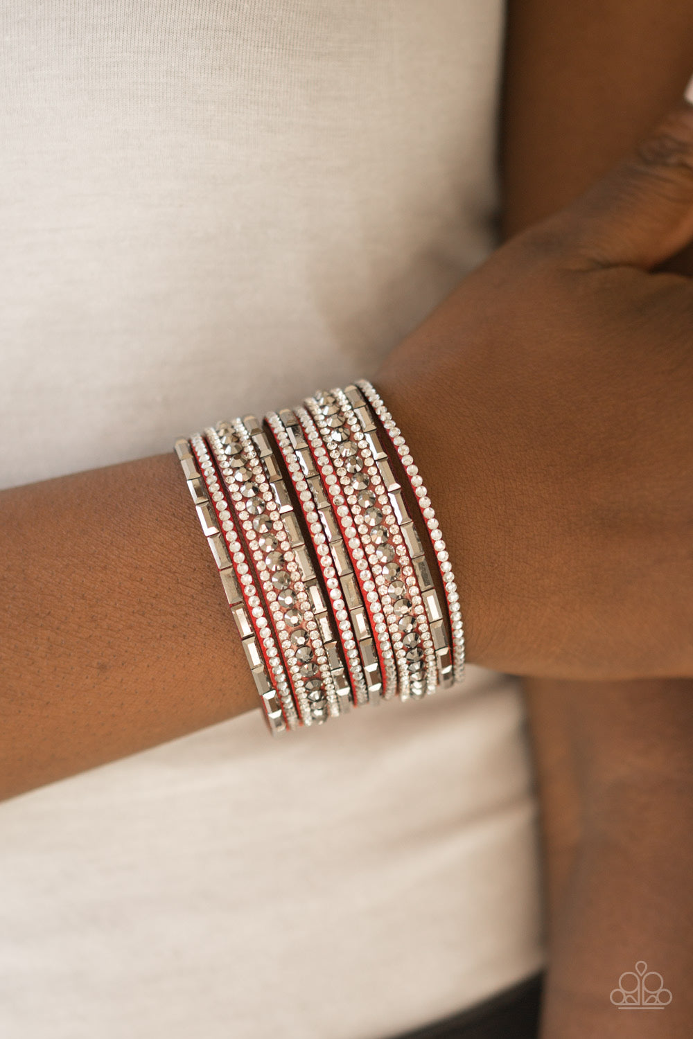 Wham Bam Glam - Red - Dazzling Diamonds 