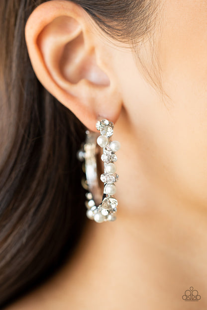 Let There Be SOCIALITE - White - Dazzling Diamonds 