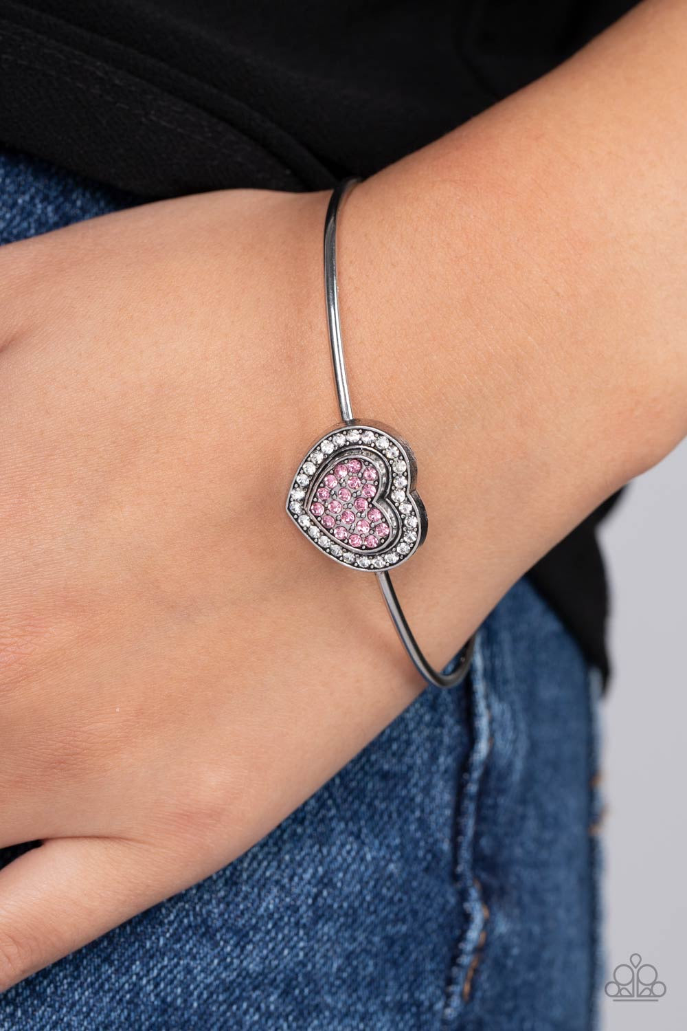 Stunning Soulmates - Pink - Dazzling Diamonds 