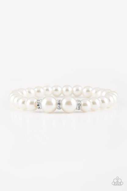 Radiantly Royal - White - Dazzling Diamonds 