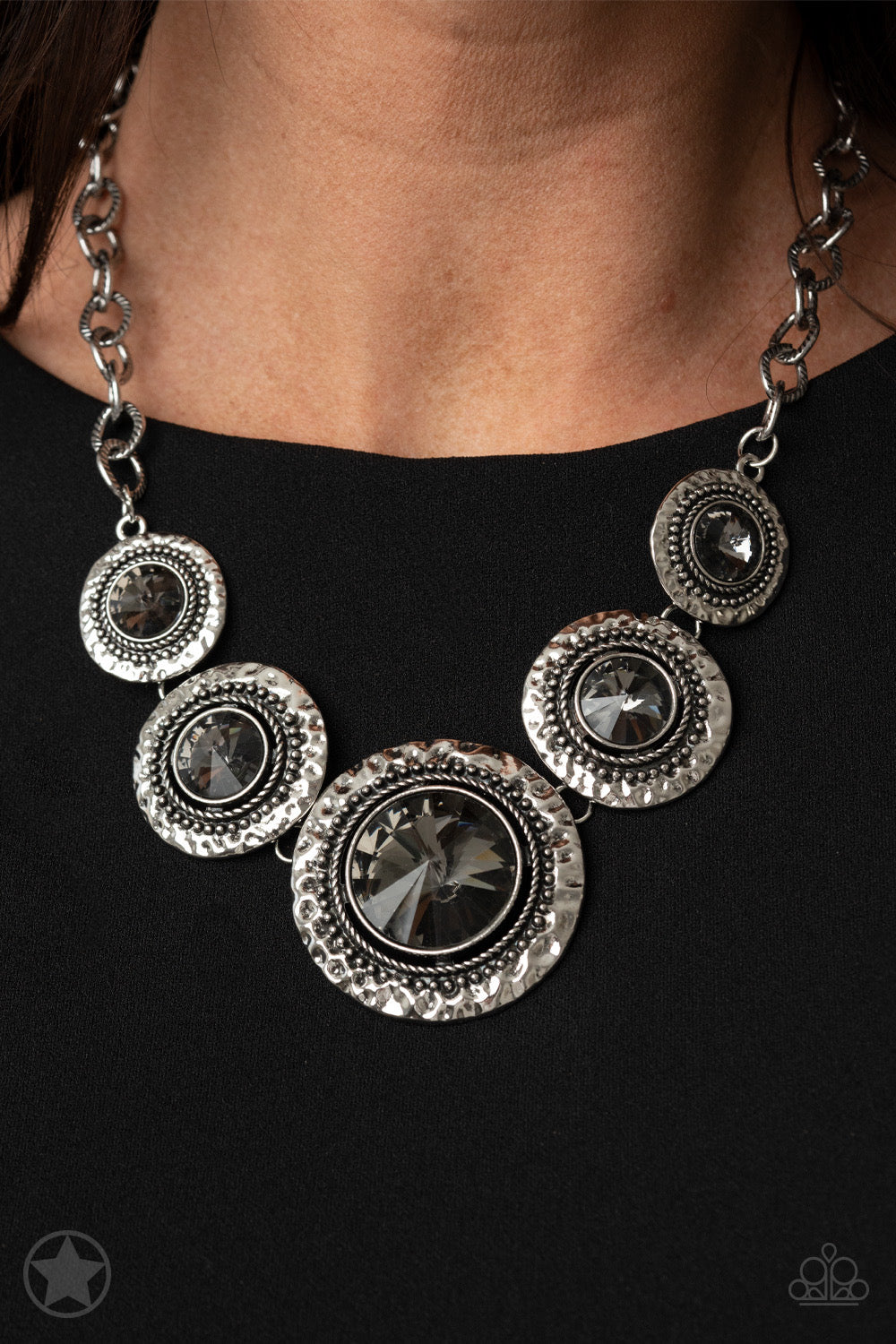 Global Glamour - Dazzling Diamonds 