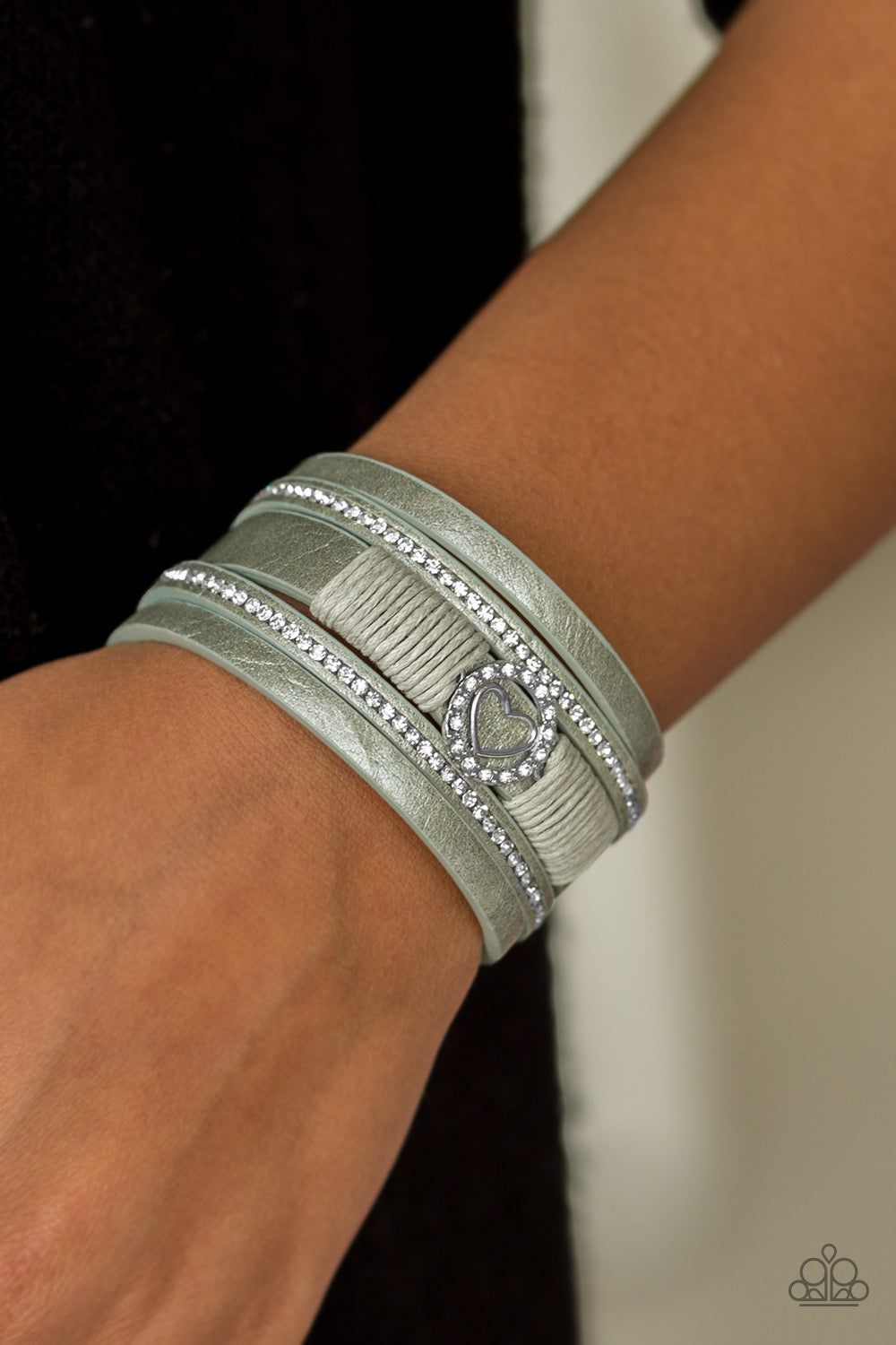 It Takes Heart - Green - Dazzling Diamonds 