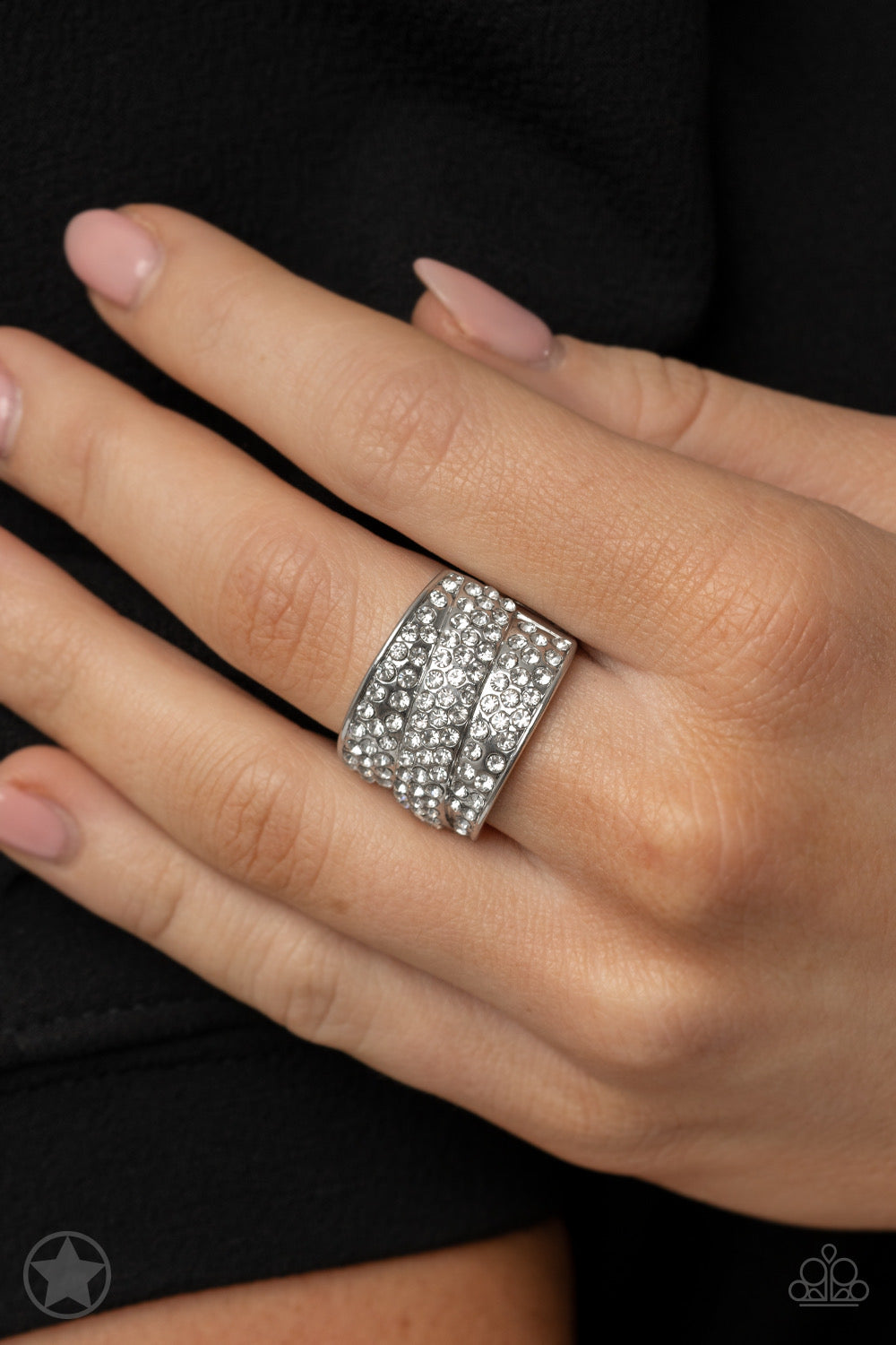 The Millionaires Club - White - Dazzling Diamonds 