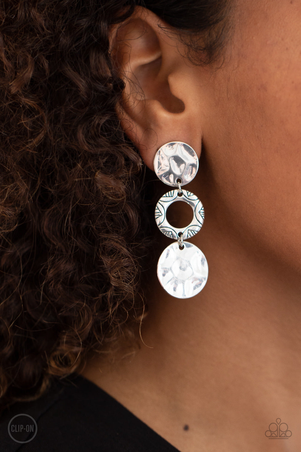 Torrid Trinket - Dazzling Diamonds 