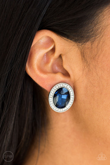 Only FAME In Town - Blue - Dazzling Diamonds 