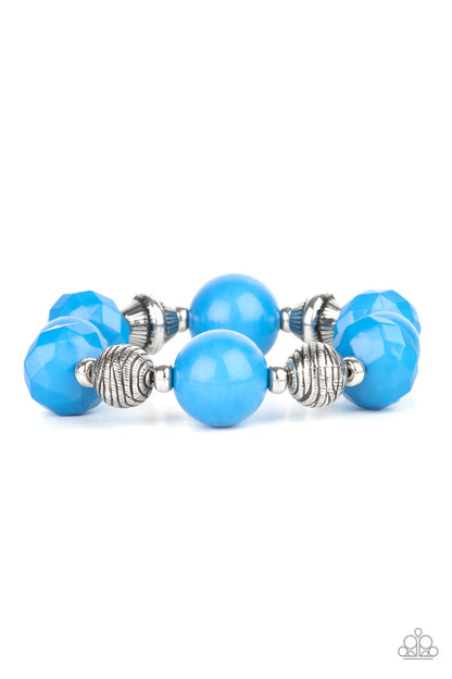 Day Trip Discovery - Blue - Dazzling Diamonds 