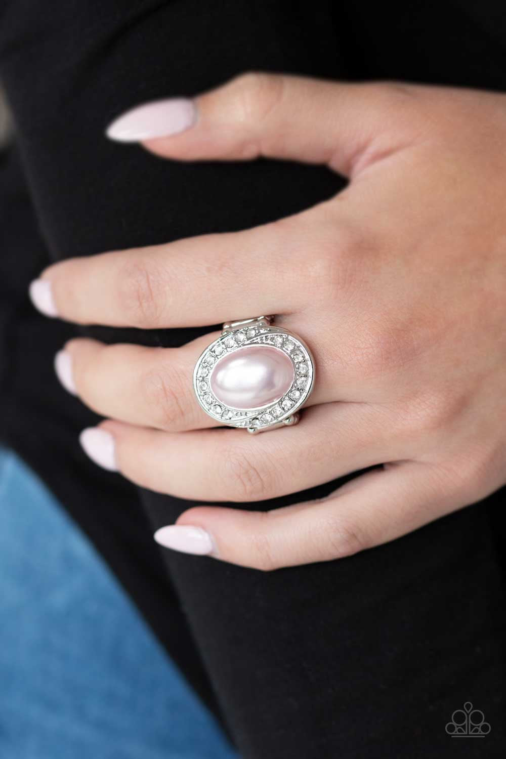 The ROYALE Treatment - Pink - Dazzling Diamonds 